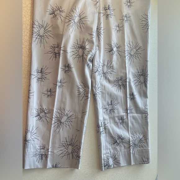 ANNIKA Cutter & Buck | ladies cropped golf pants. Size: 8 - Picture 6 of 16